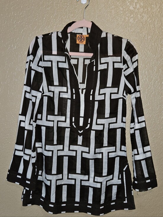 Tory Burch Tops - Tory Burch Tunic Brown and White Geometric Tunic Top Size 4